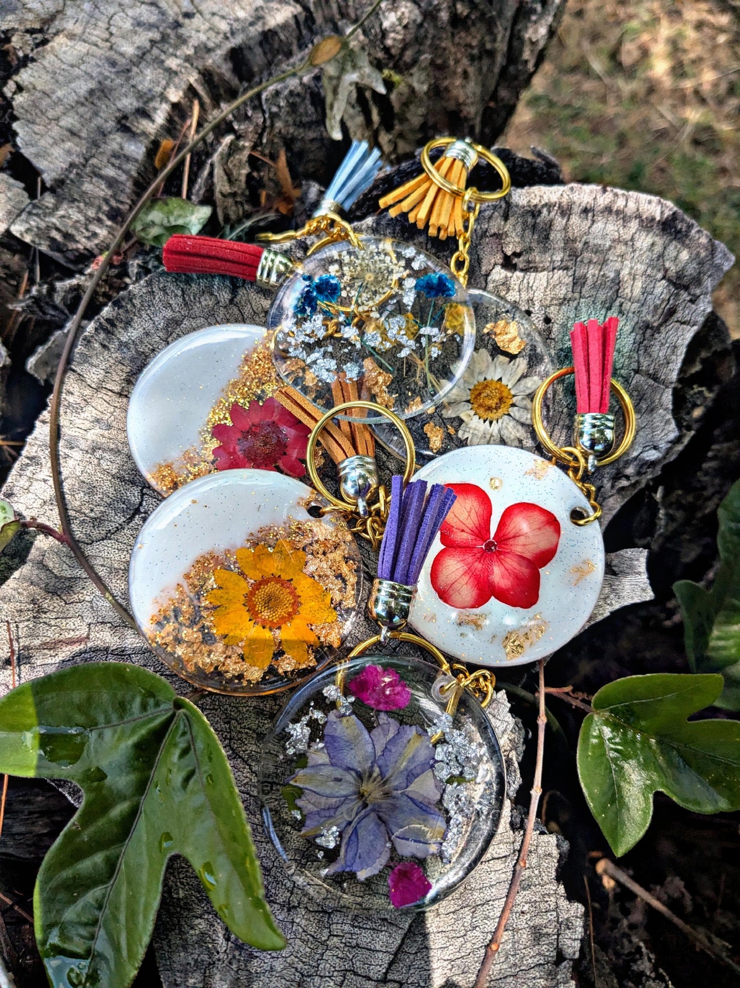 Pressed Flower Resin Keychain Real Floral Charm with Tassel | Botanical Gift for Her | Handmade Nature Accessory