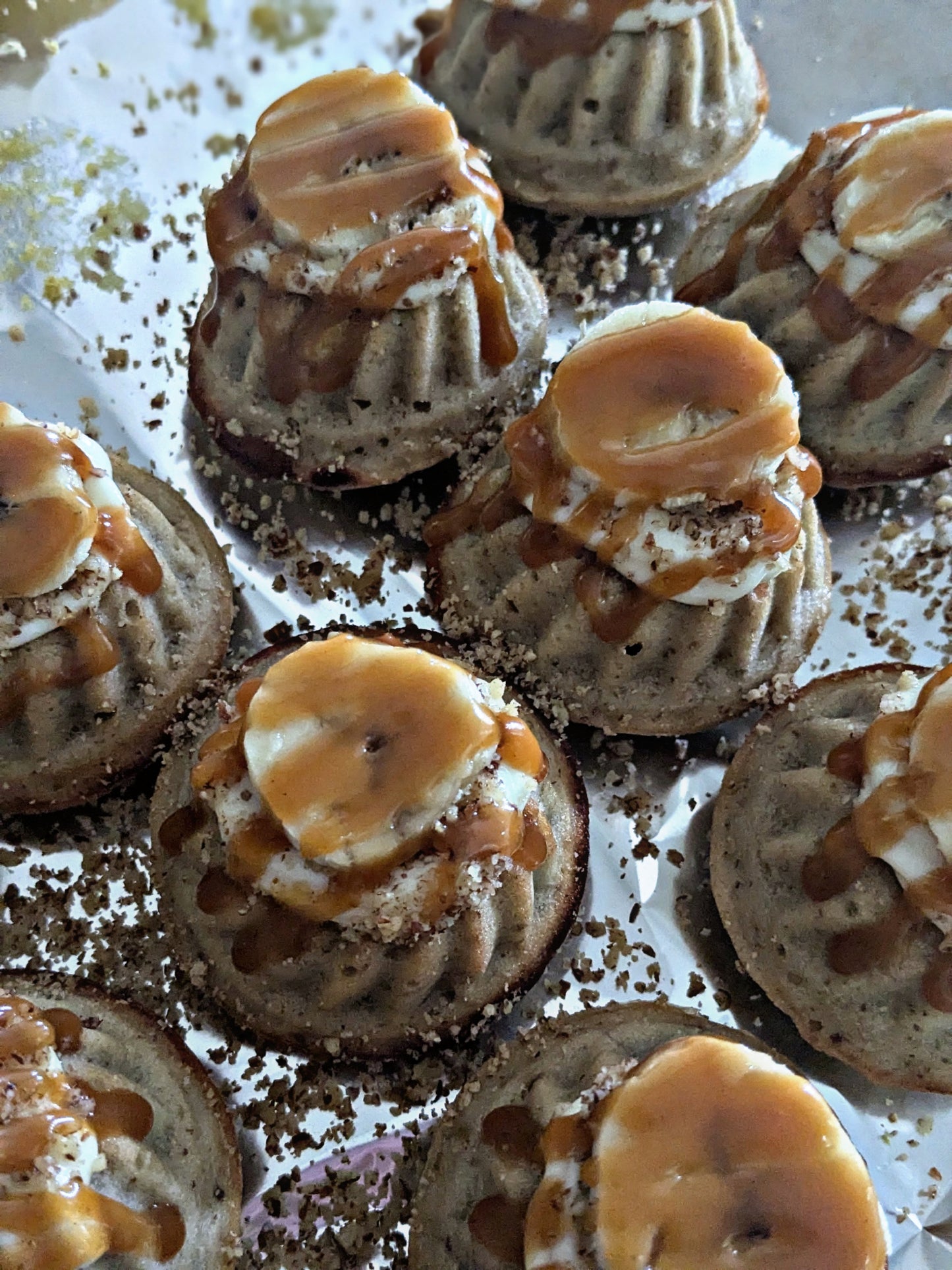 🍌 Banana Pecan Caramel Cake – Island Sweet Treat