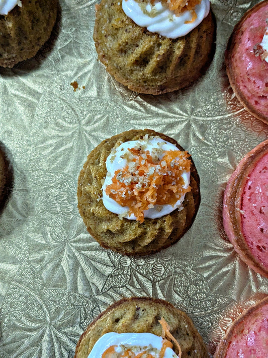 🥕 Carrot Cake – Island Sweet Treat